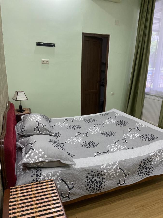 Guest House Ok Kobuleti Exterior photo